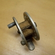 ROUSEK hliník ,pr.60 mm,s řehtačkou,bez vodícího očka ,signovaný Rousek