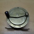 ROUSEK  mosazn� ,   pr. 62 mm, s vyp�nac� �ehta�kou, vyv�en� k���ov� kli�ka ,signovan� Rousek,katal.��s.86/62