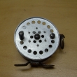ROUSEK hliník ,pr. 75 mm,s řehtačkou, vodící očko kruhové ,signovaný Rousek