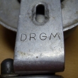Detail n�pisu na no�i�ce Hudson 2.