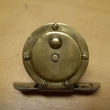 ROUSEK mosazn� pr. 42 mm. s �ehta�kou,vyv�en� kli�ka