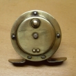 ROUSEK mosazný,   pr. 52 mm, s řehtačkou, vyvážená klička ,signovaný ROUSEK Č.S.R